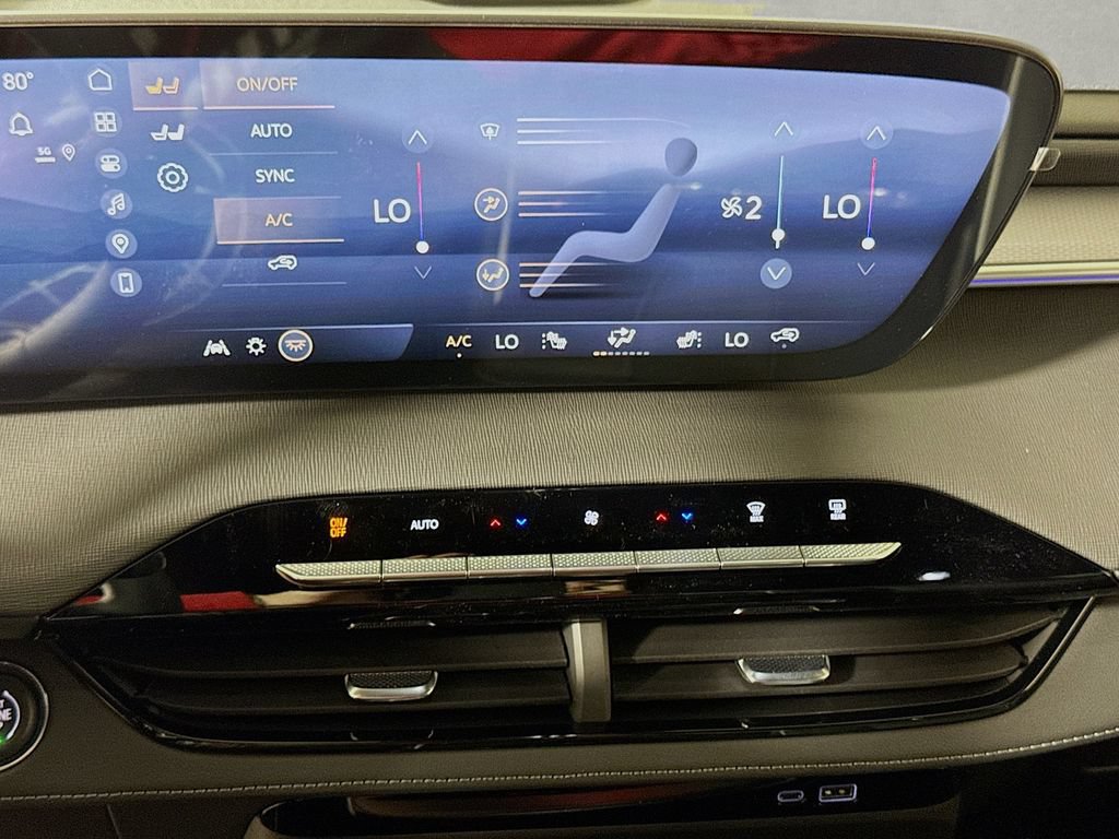 New 2026 Buick Enclave Sport Touring w/ Power Package FWD image 10