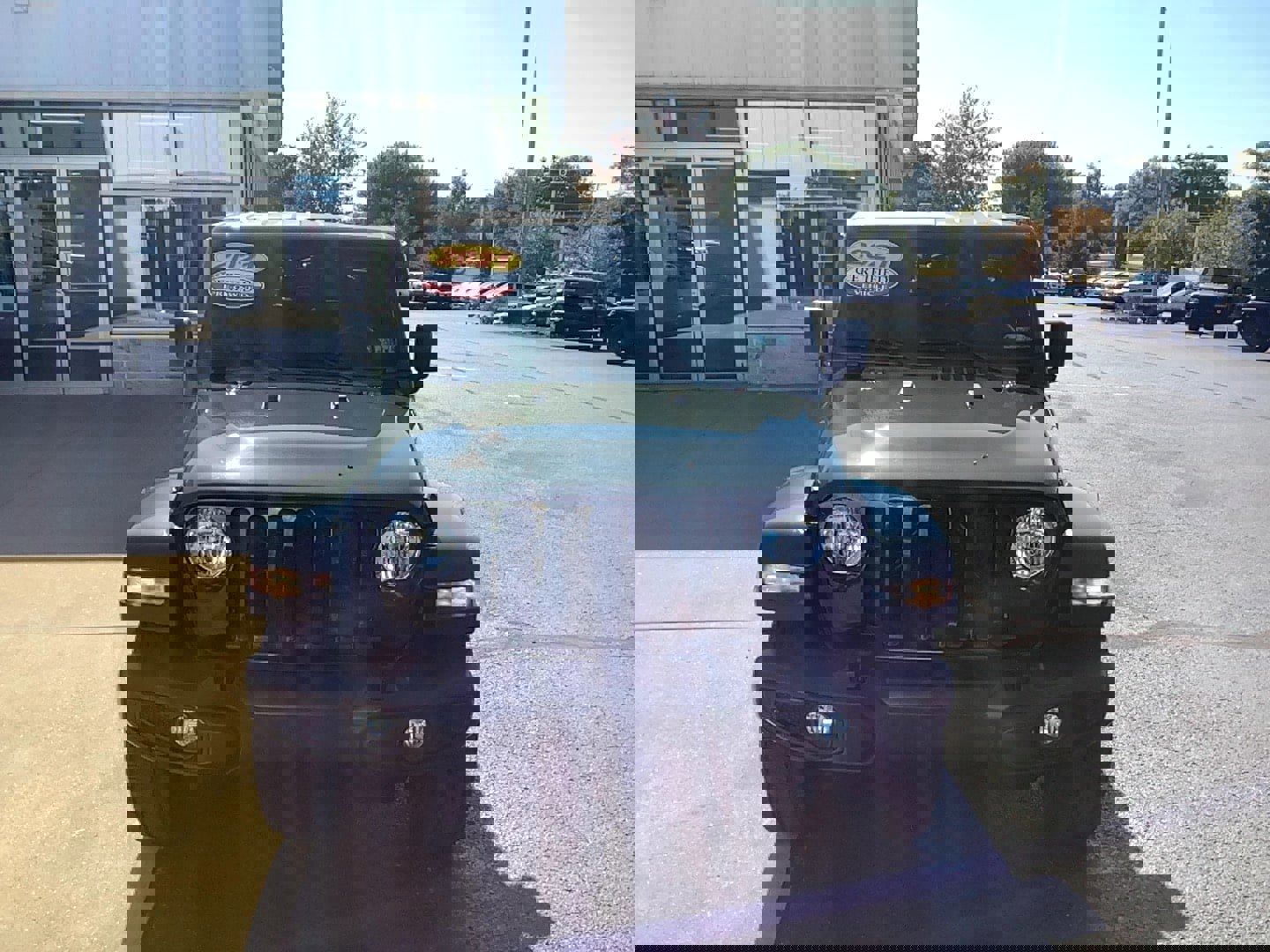 Certified 2021 Jeep Gladiator Willys image 3