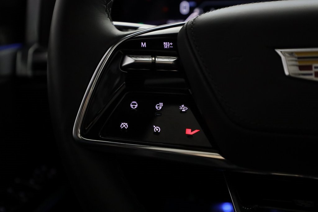 Used 2025 Cadillac Escalade V image 22