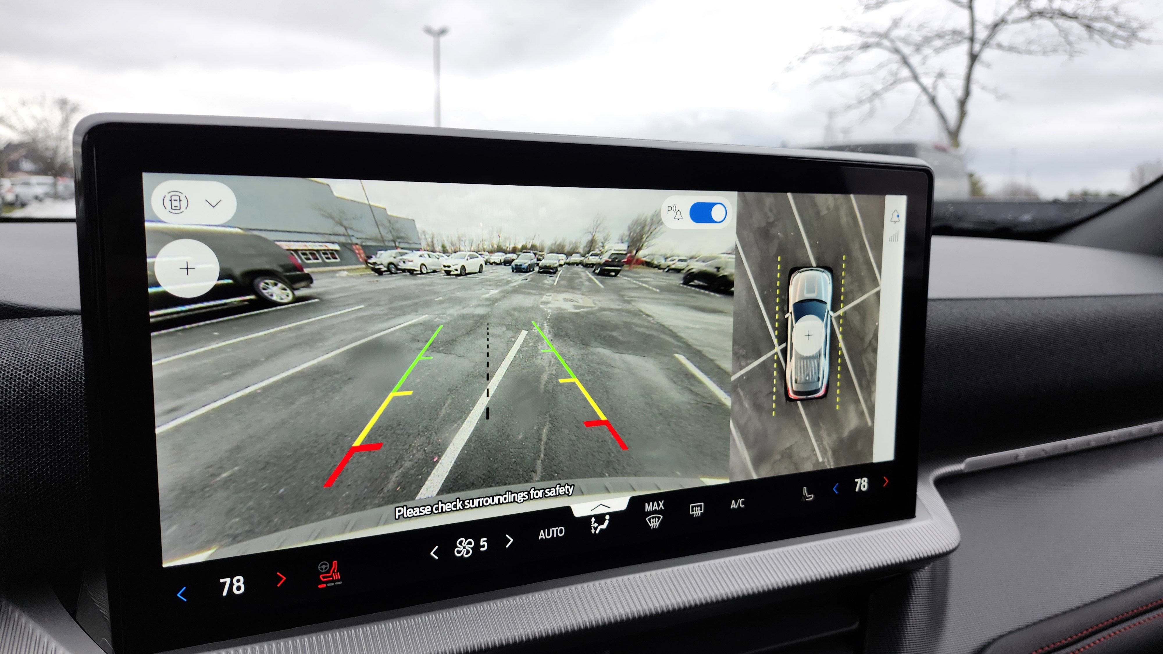 Used 2025 Ford Explorer ST w/ Sun And Sound Package image 4