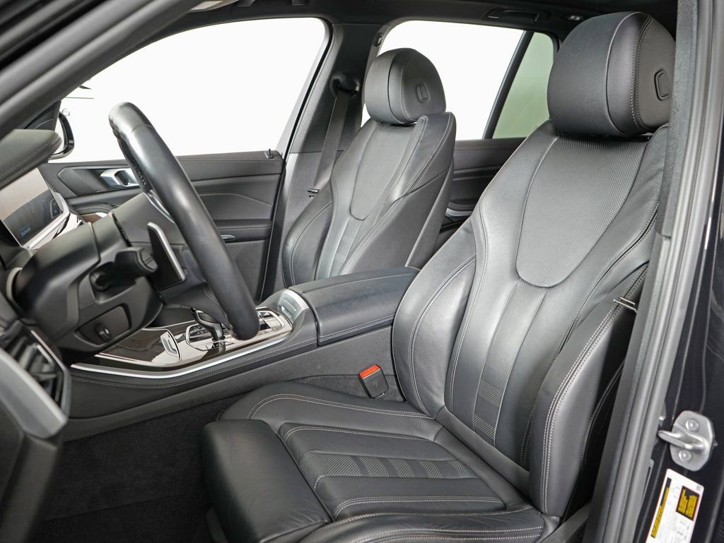 Used 2022 BMW X5 xDrive45e w/ M Sport Package image 5