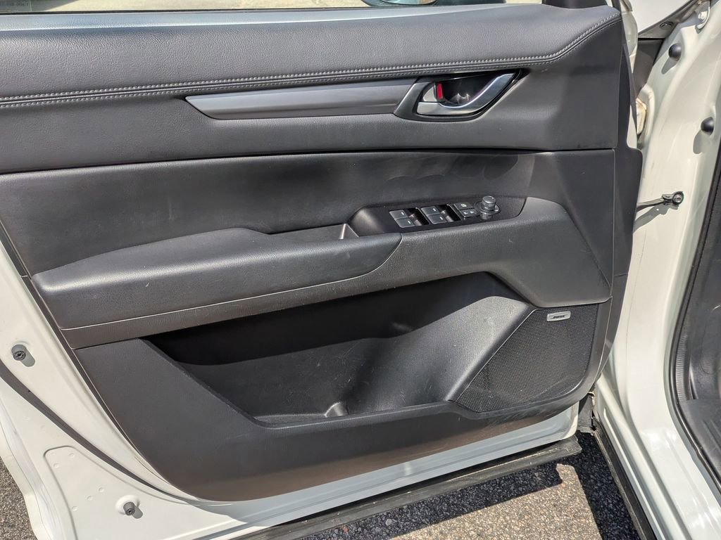 Used 2019 MAZDA CX-5 Touring image 13