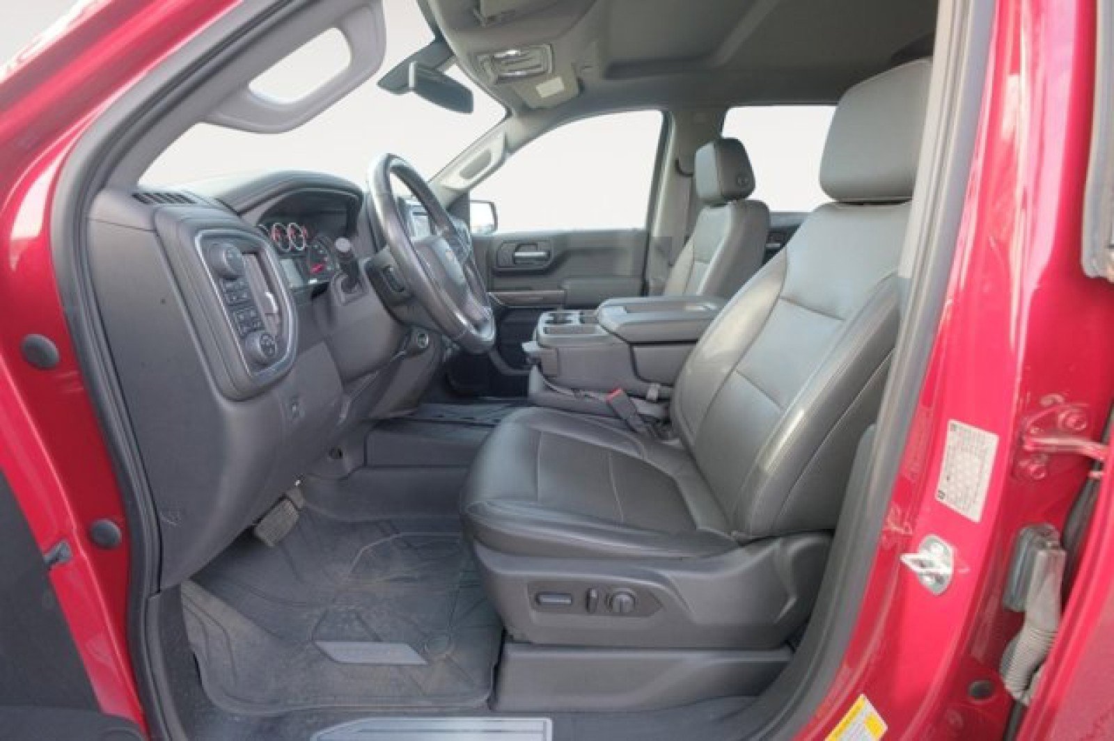 Used 2019 Chevrolet Silverado 1500 LTZ image 12