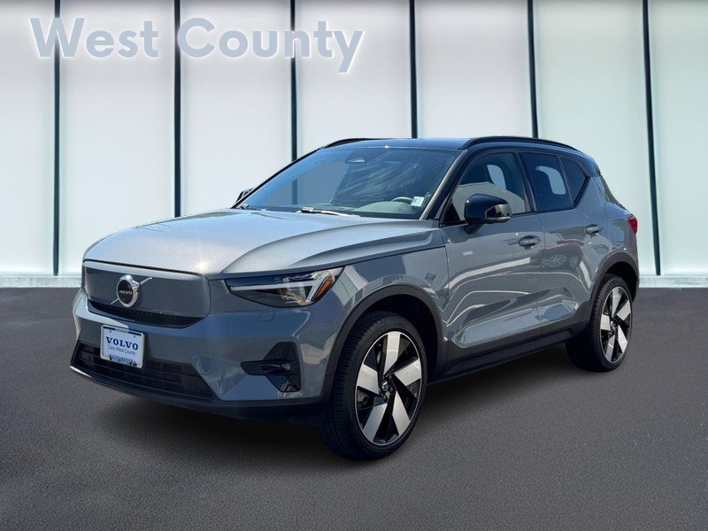 Certified 2023 Volvo XC40 Recharge Ultimate w/ Protection Package Premier AWD/4WD image 9