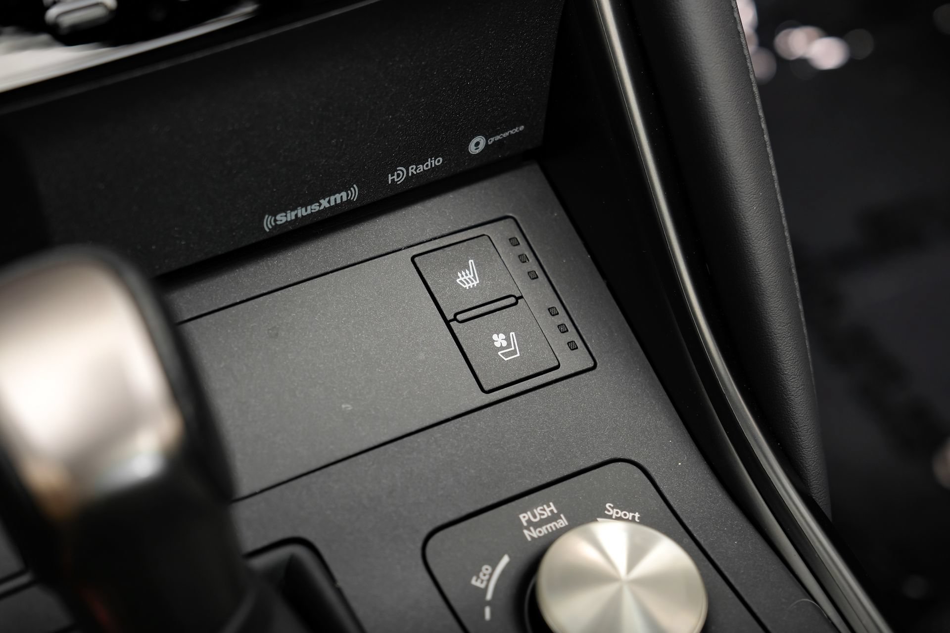 Used 2025 Lexus IS 350 F Sport w/ Navigation Package RWD image 34