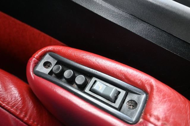 Used 1990 Chevrolet Corvette Coupe RWD image 28