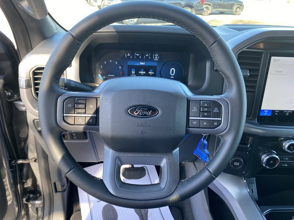 New 2025 Ford F150 XLT w/ Equipment Group 301A Standard image 18