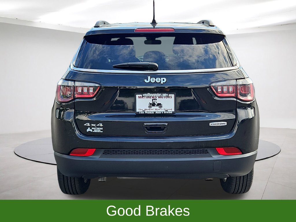 Used 2024 Jeep Compass Latitude AWD/4WD image 6
