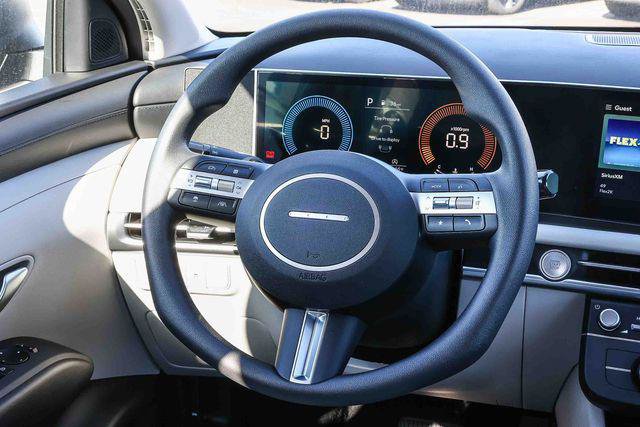 New 2026 Hyundai Tucson SE image 15
