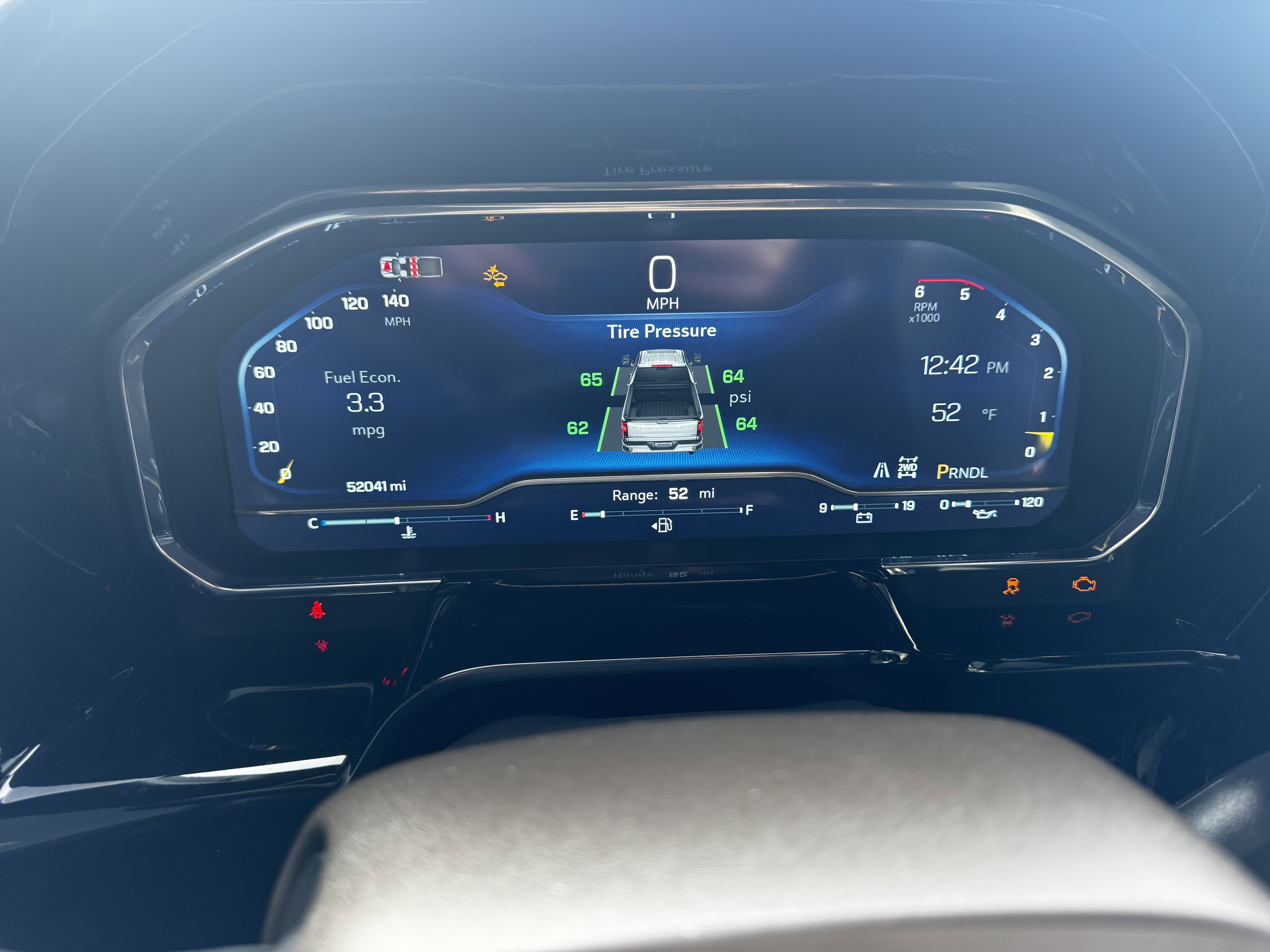 Used 2024 Chevrolet Silverado 2500 LTZ w/ LTZ Convenience Package image 18