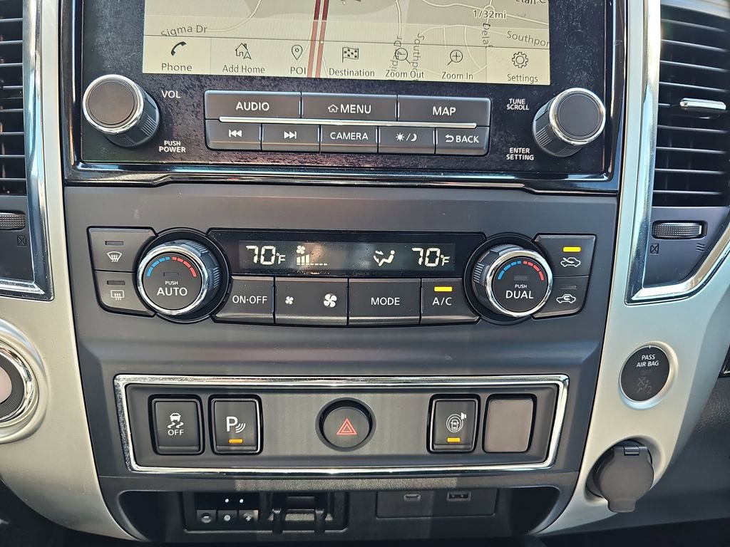 Used 2020 Nissan Titan SV w/ SV Convenience Package image 27