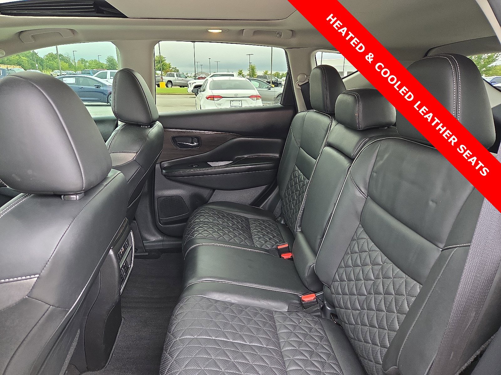 Used 2020 Nissan Murano Platinum image 10