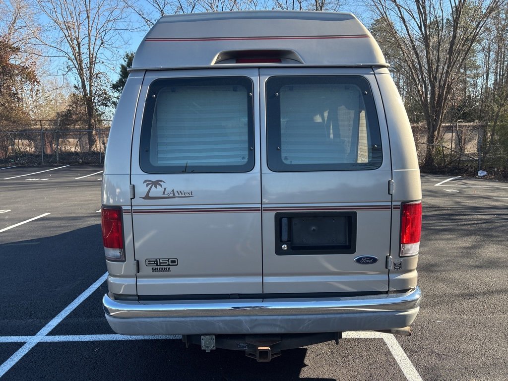 Used 2002 Ford E-150 and Econoline 150 image 7