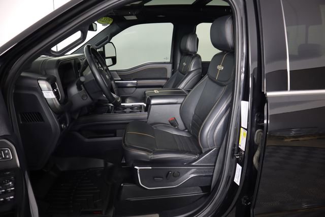 Used 2023 Ford F350 Platinum w/ Tremor Off-Road Package AWD/4WD image 43