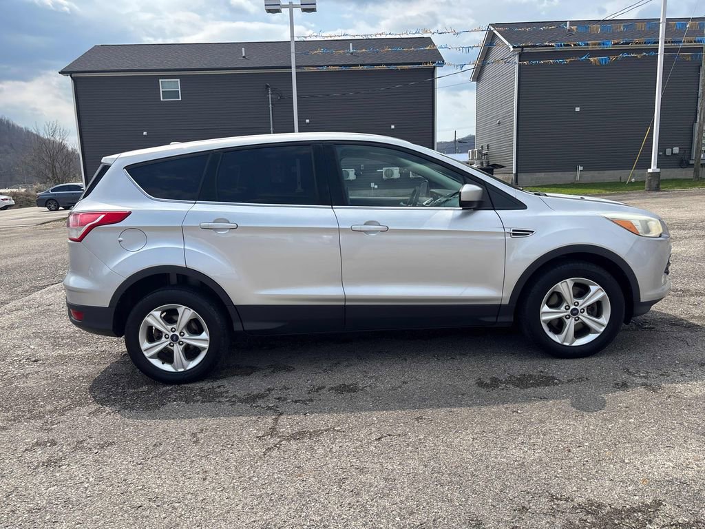 Used 2015 Ford Escape SE image 6