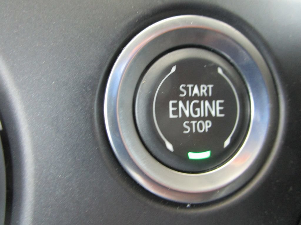 Used 2024 Chevrolet Blazer LT w/ Convenience Package FWD image 32