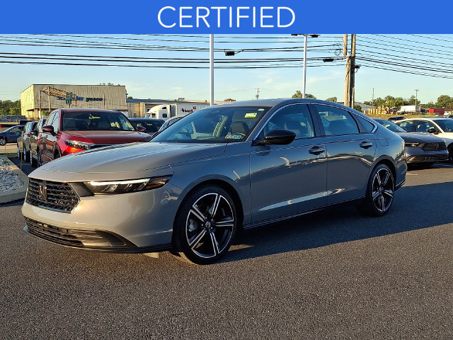 Certified 2025 Honda Accord Sport image 3
