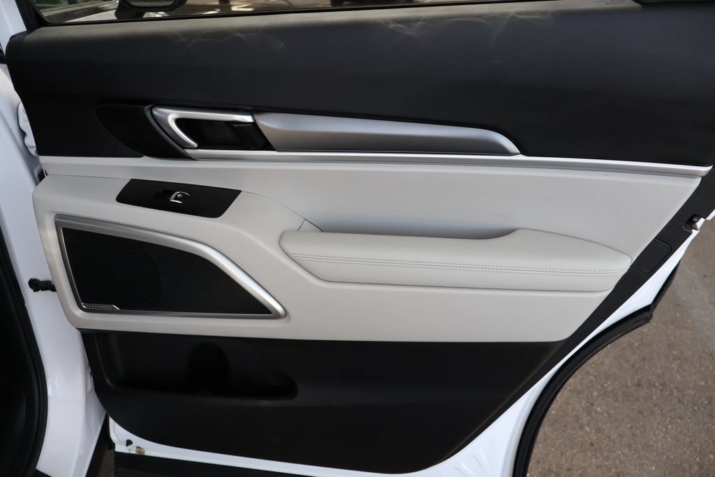 Used 2022 Kia Telluride S AWD/4WD image 61