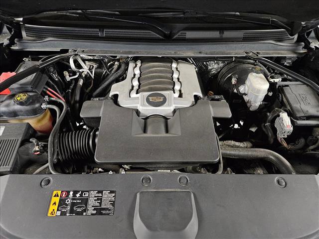 Used 2018 Cadillac Escalade Premium Luxury image 20