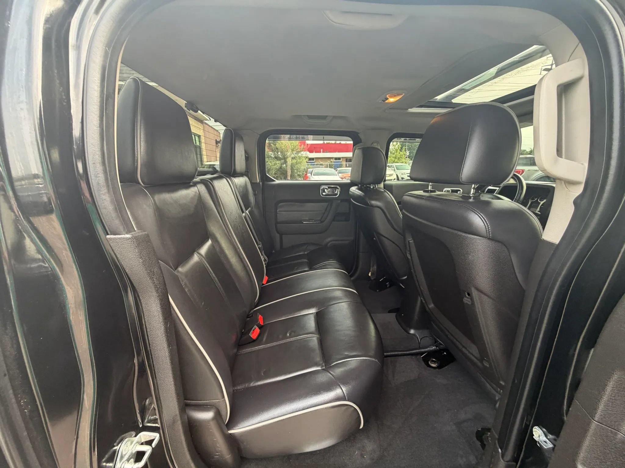 Used 2009 HUMMER H3T Luxury AWD/4WD image 24