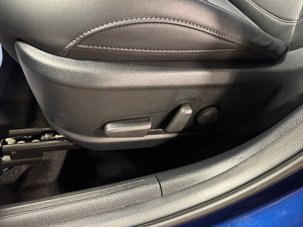 Certified 2025 Kia Seltos EX image 13