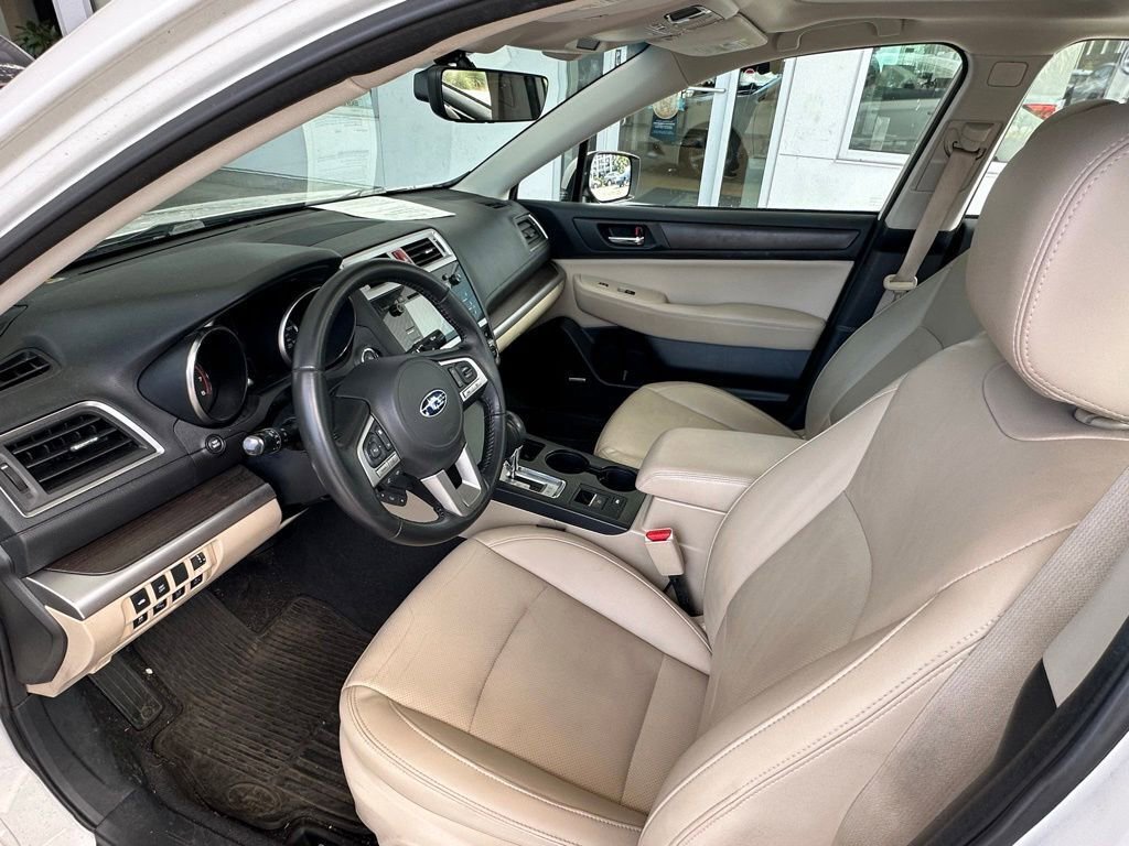 Used 2017 Subaru Legacy 2.5i Limited AWD/4WD image 9