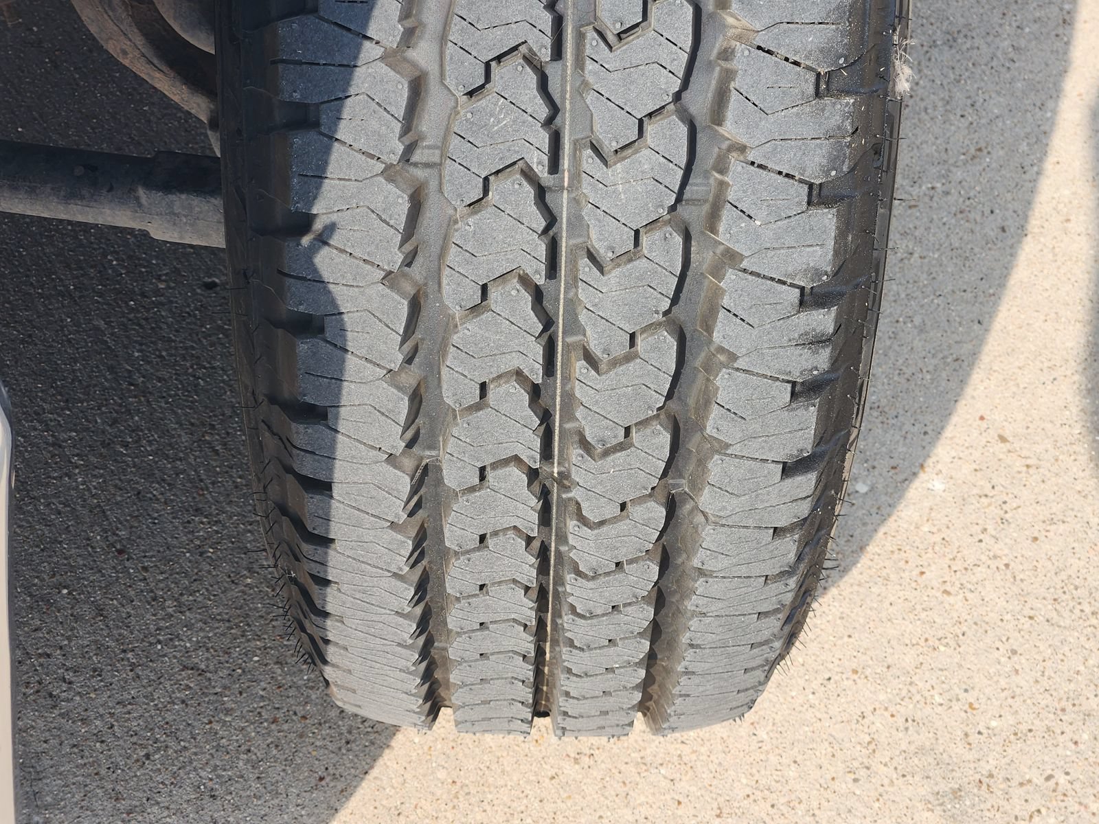 Used 2025 Ford F250 XLT w/ FX4 Off-Road Package AWD/4WD image 12