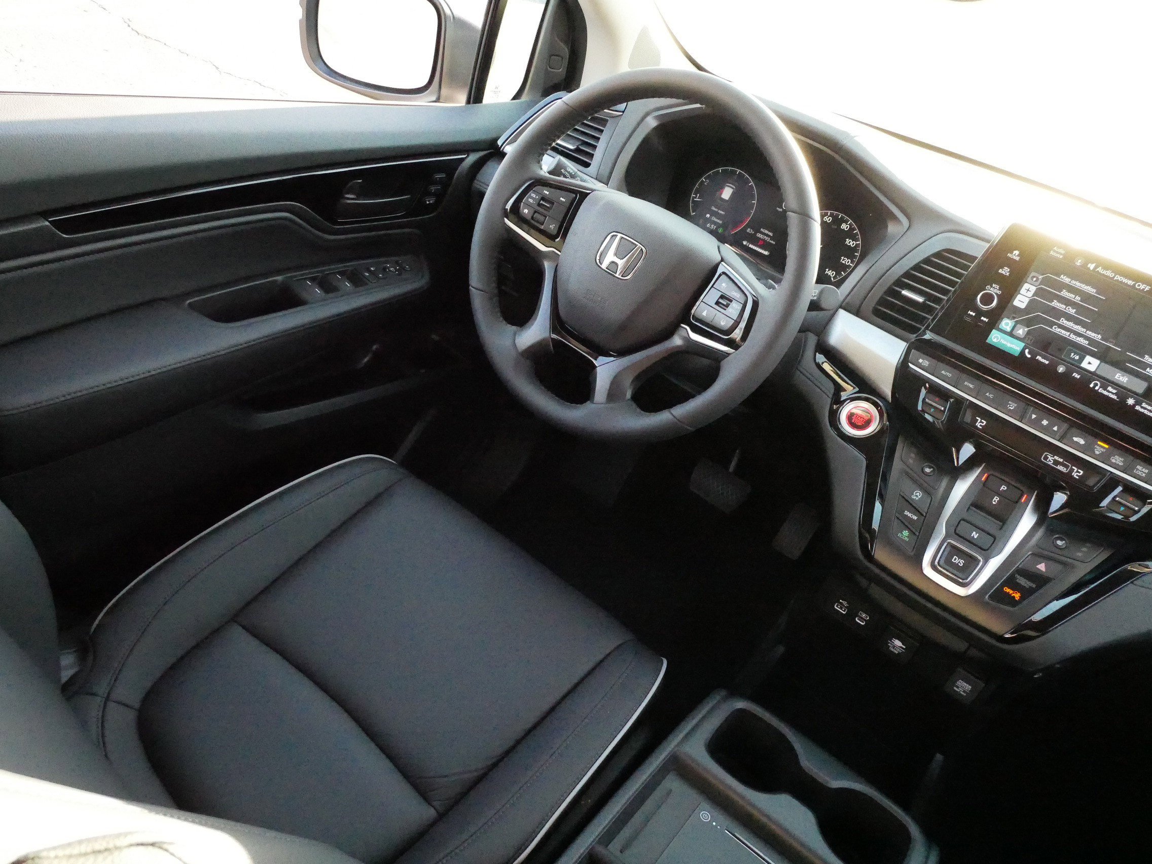 Used 2026 Honda Odyssey Touring image 9