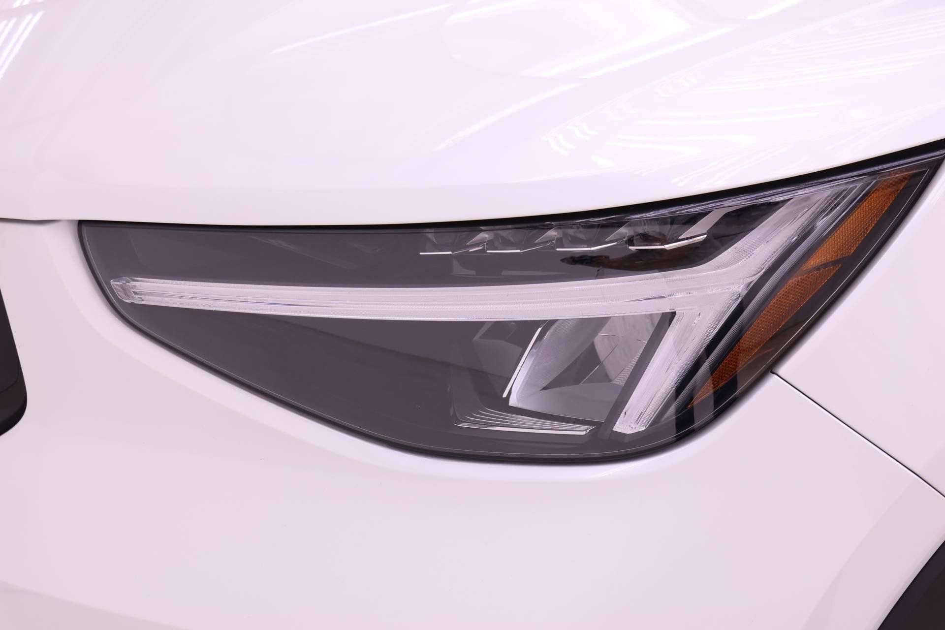 New 2026 Volvo XC40 B5 Core w/ Protection Package Premier AWD/4WD image 25