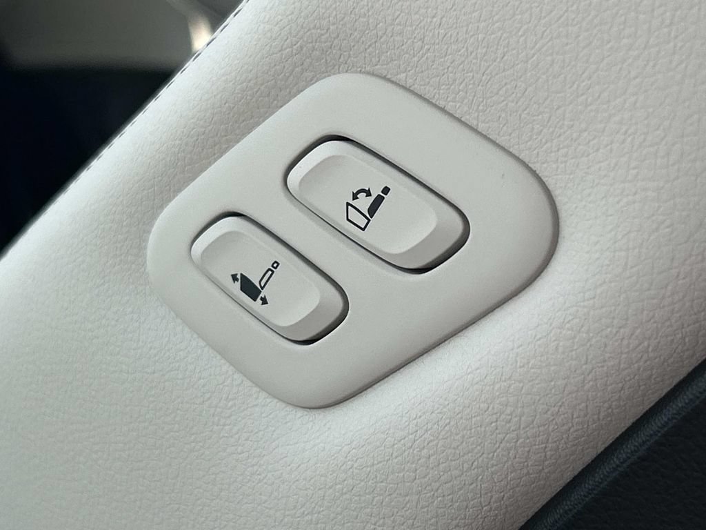 New 2027 Genesis GV70 2.5T Select AWD/4WD image 24