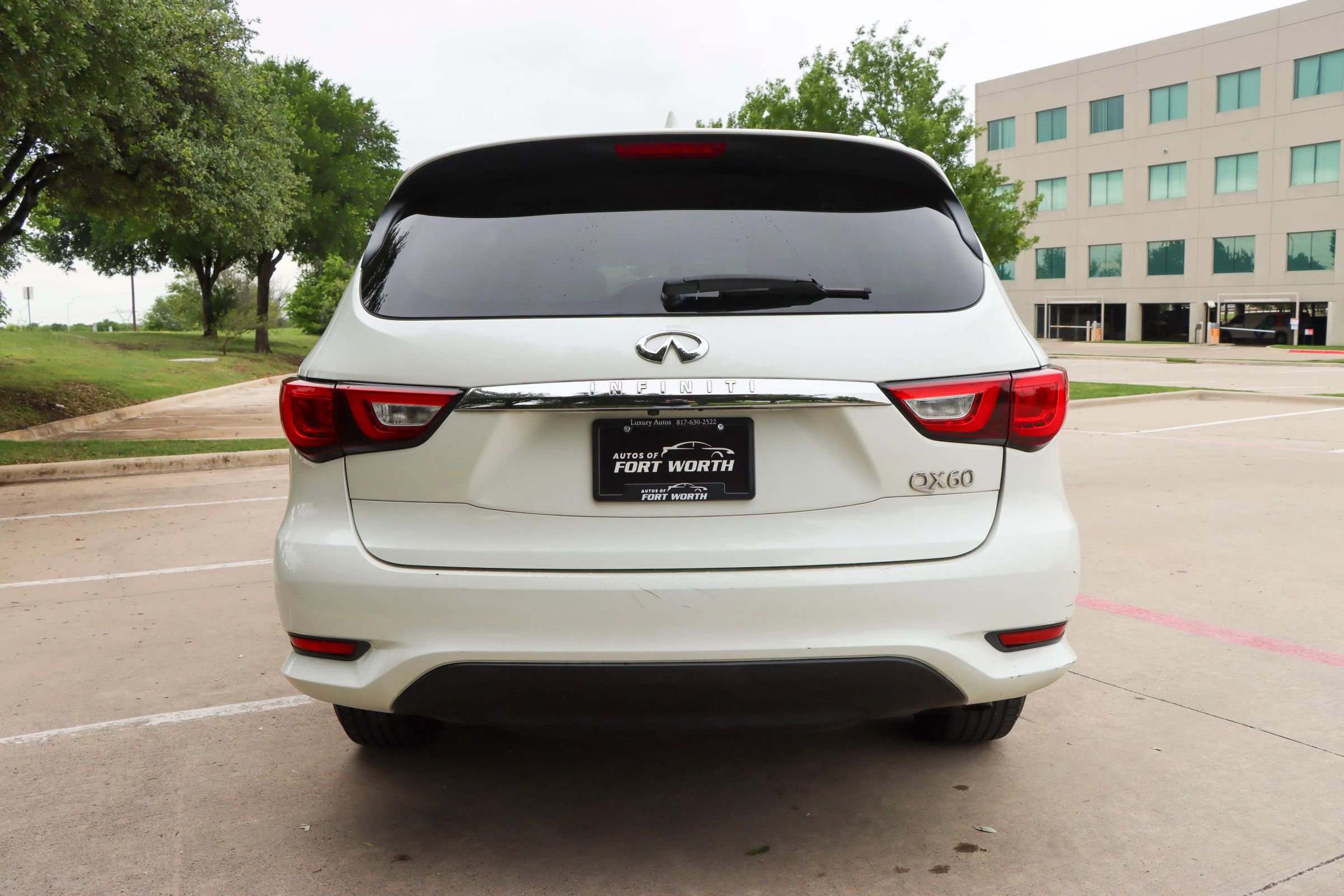 Used 2016 INFINITI QX60 FWD image 6