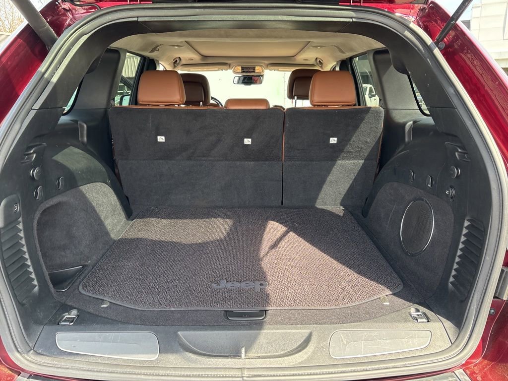 Used 2016 Jeep Grand Cherokee Summit w/ Platinum Series Group image 30