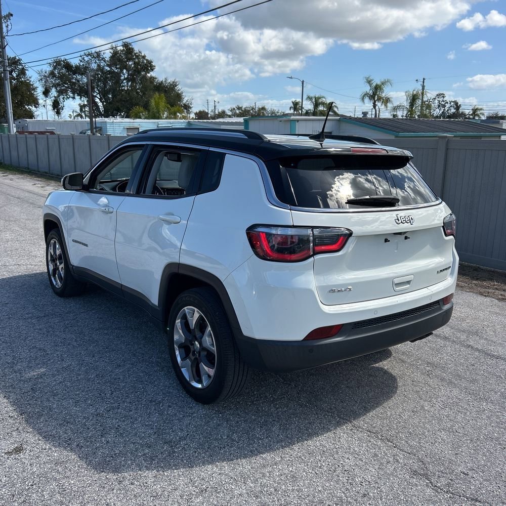 Used 2018 Jeep Compass Limited w/ Navigation Group image 4
