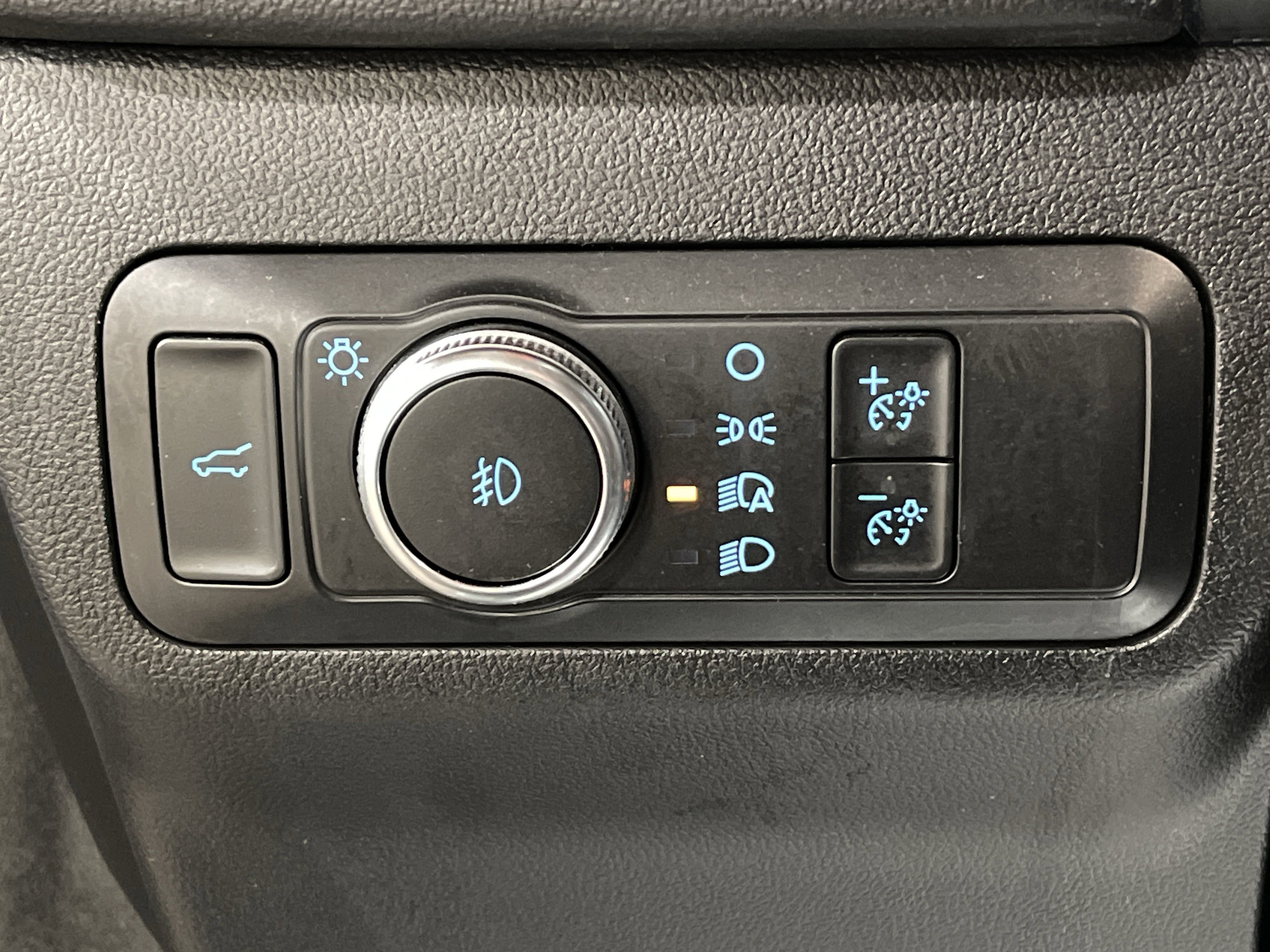 Used 2022 Ford Escape SEL image 20