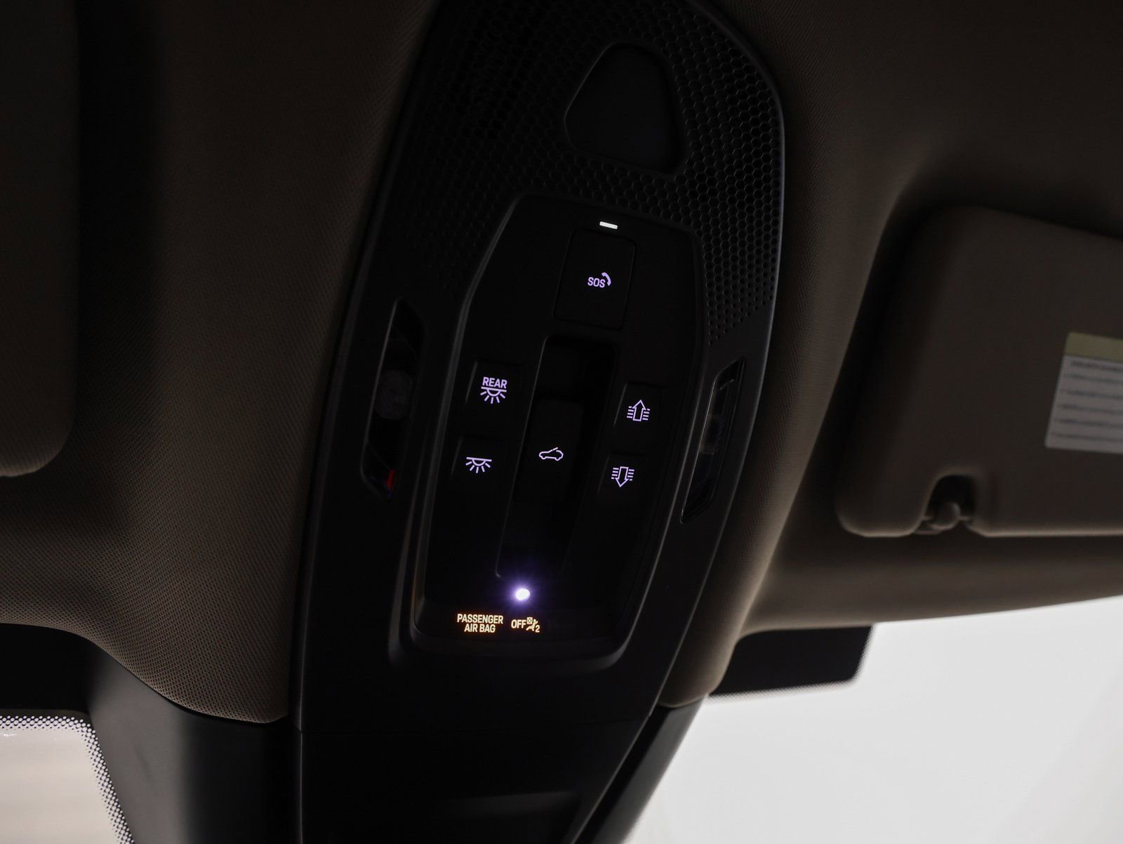 Used 2025 Porsche Panamera 4 AWD/4WD image 38