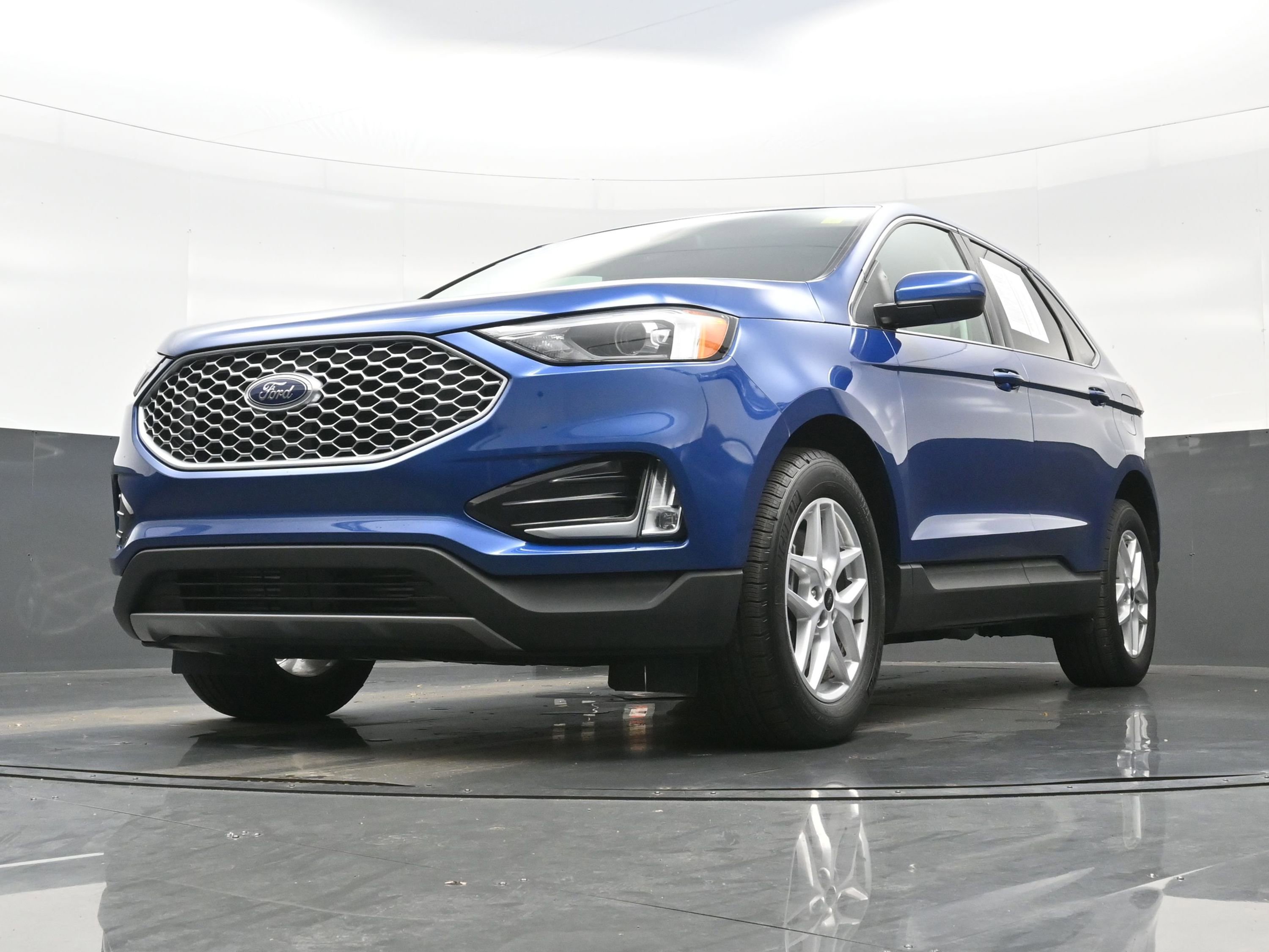 Used 2023 Ford Edge SEL w/ Convenience Package image 27