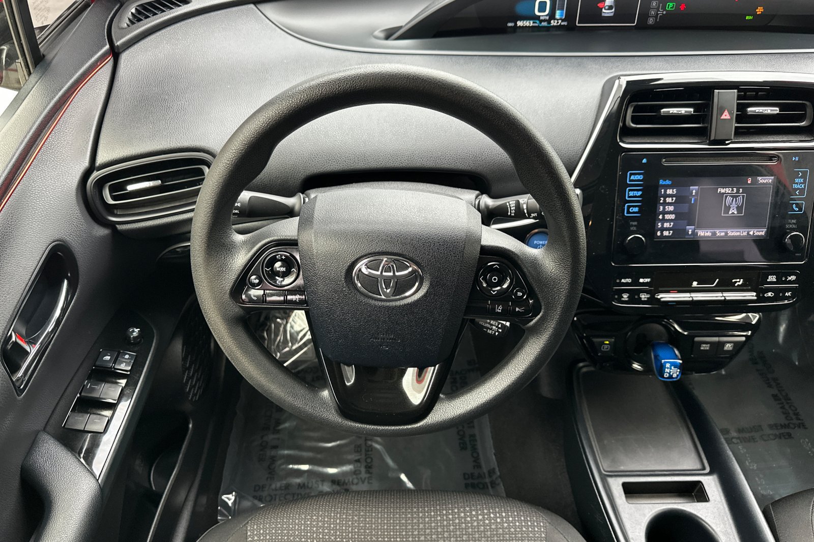 Used 2019 Toyota Prius LE w/ Carpet Mat Package FWD image 15