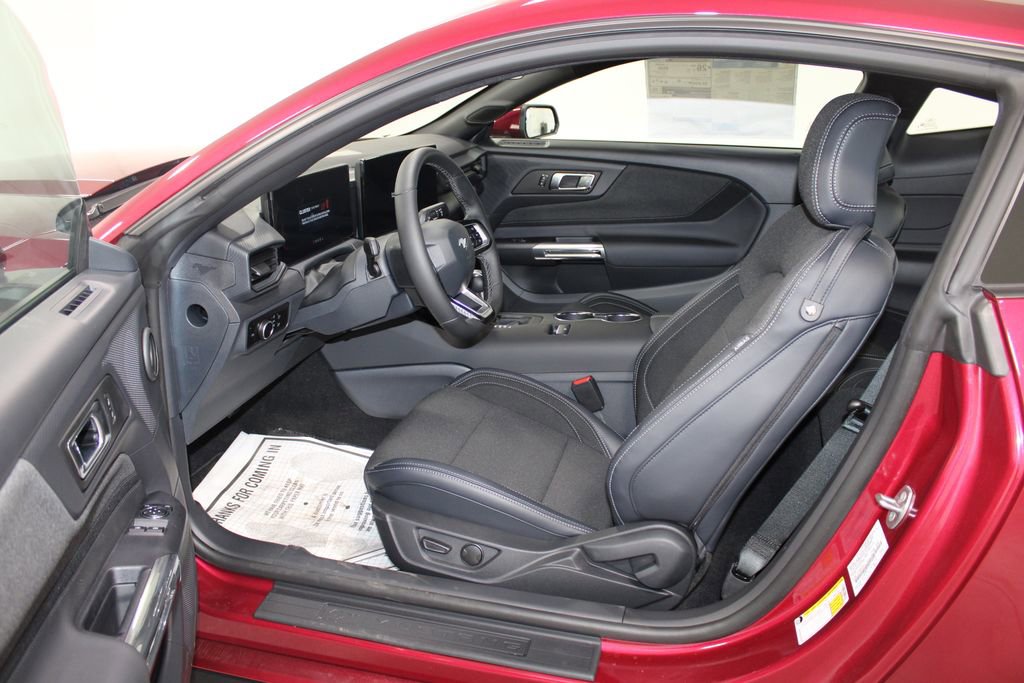 New 2025 Ford Mustang Coupe image 18