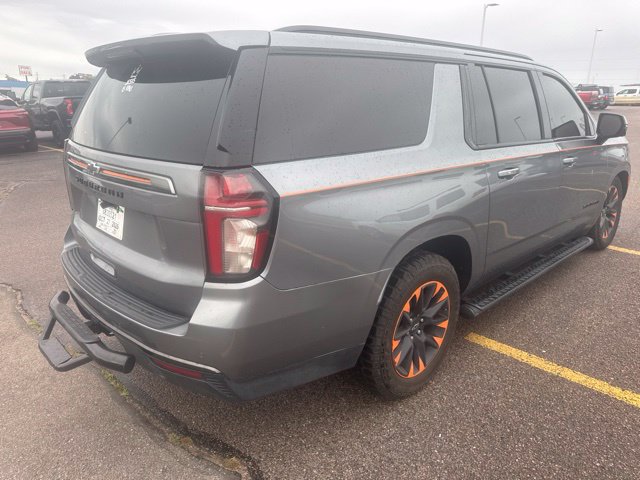 Used 2021 Chevrolet Suburban Z71 w/ Z71 Off-Road Package AWD/4WD image 4