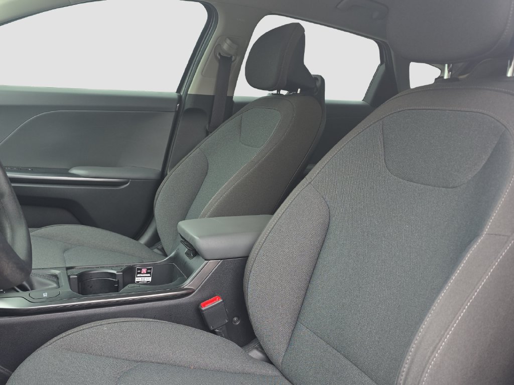 Used 2025 Kia K4 FWD image 7