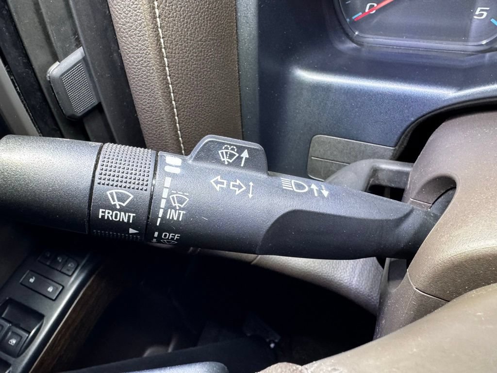 Used 2019 GMC Sierra 2500 Denali w/ Duramax Plus Package AWD/4WD image 28