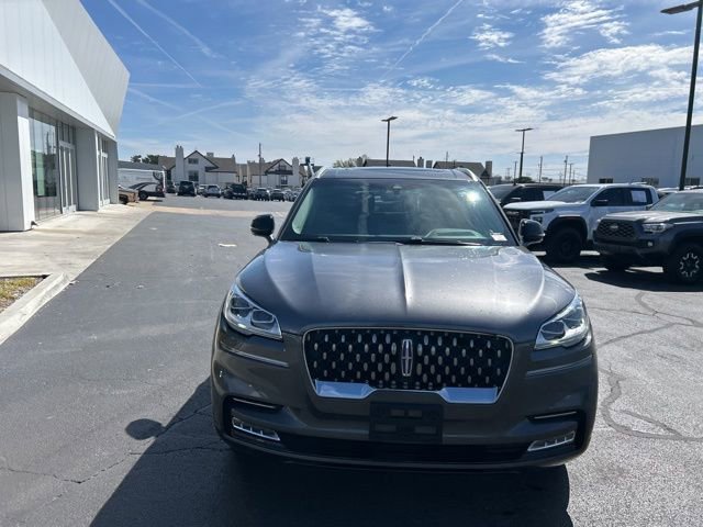 Used 2020 Lincoln Aviator Grand Touring w/ Equipment Group 302A image 3