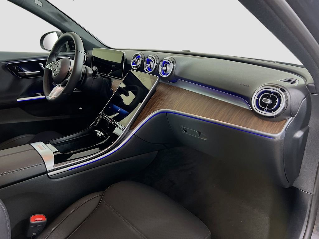 Used 2026 Mercedes-Benz C 300 4MATIC Sedan image 32