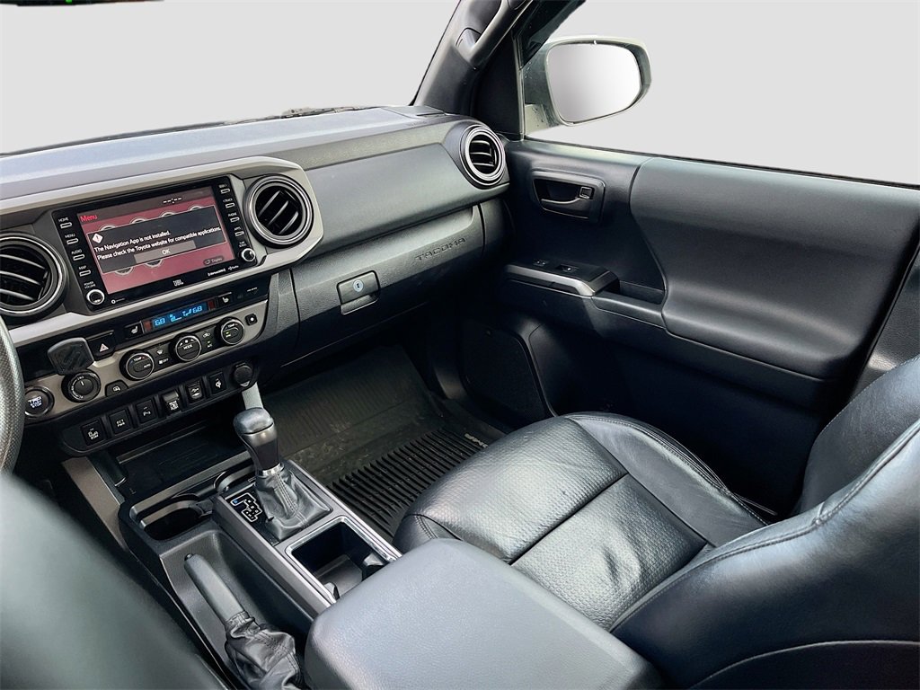 Used 2020 Toyota Tacoma TRD Sport w/ TRD Premium Sport Package image 22