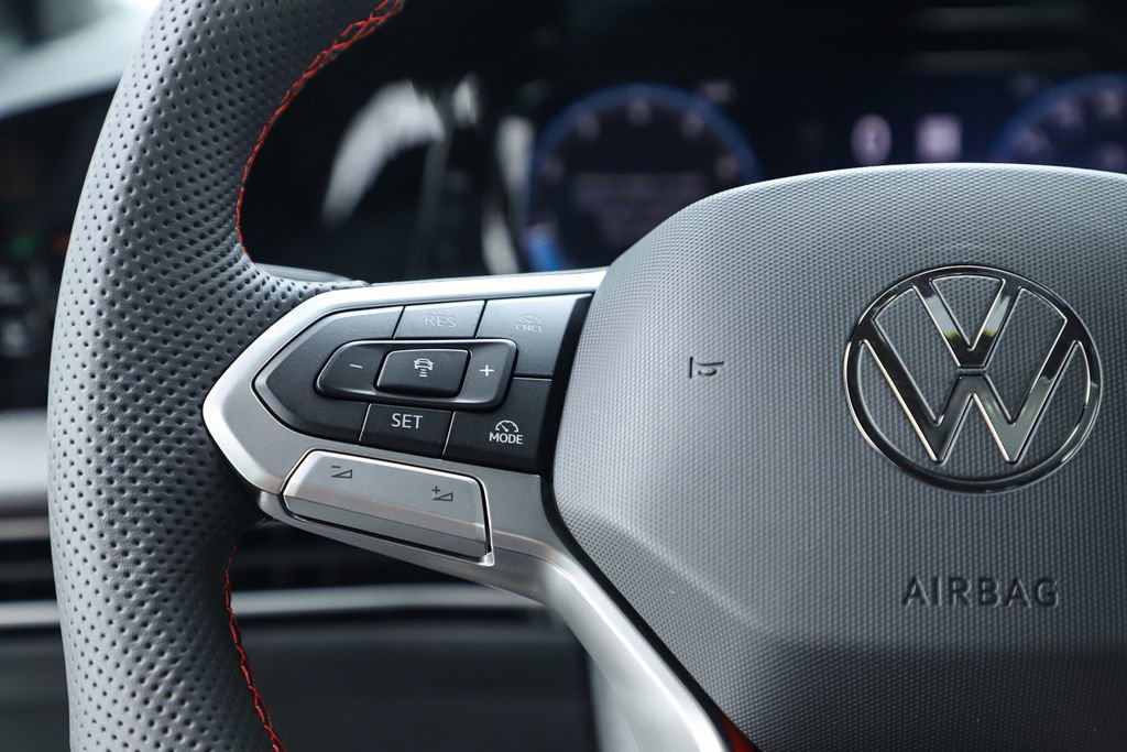 New 2025 Volkswagen GTI SE image 21