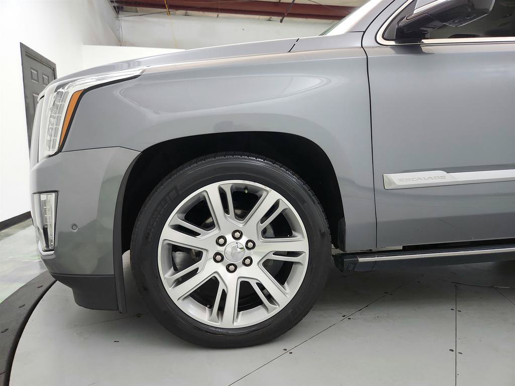 Used 2019 Cadillac Escalade ESV Premium Luxury AWD/4WD image 45