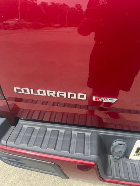 Used 2018 Chevrolet Colorado Z71 AWD/4WD image 10