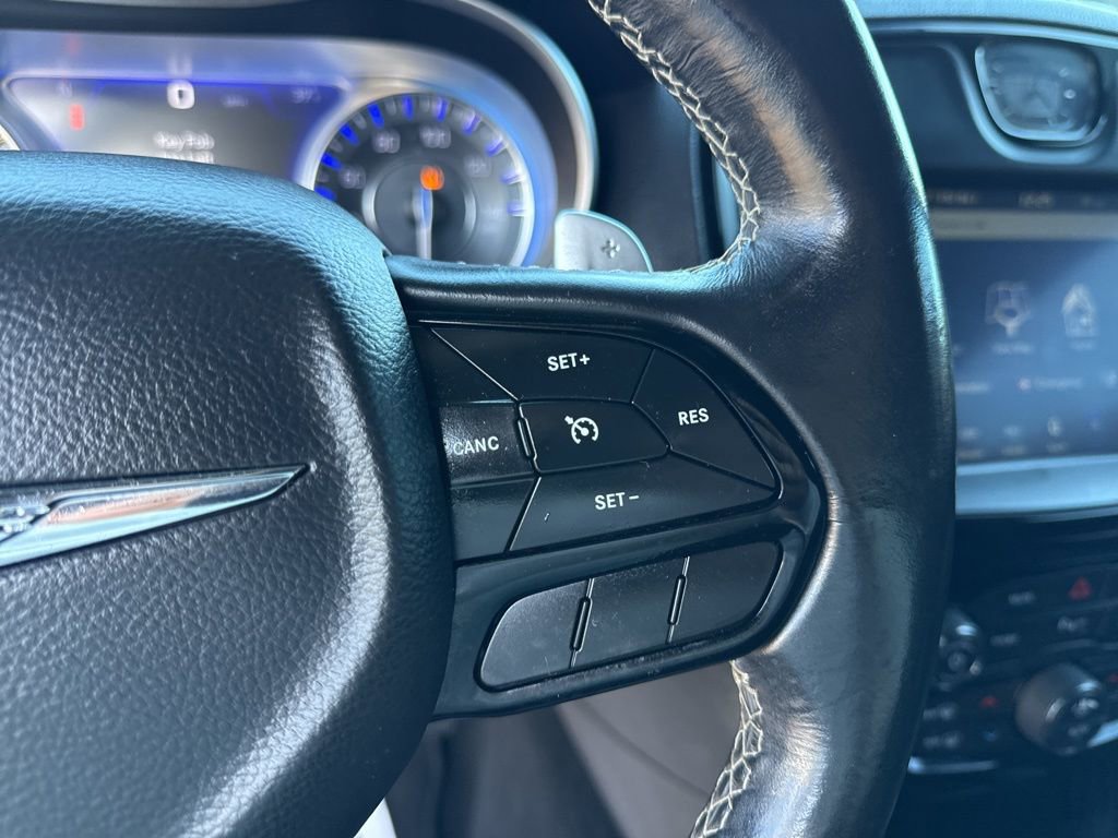 Used 2021 Chrysler 300 S image 23