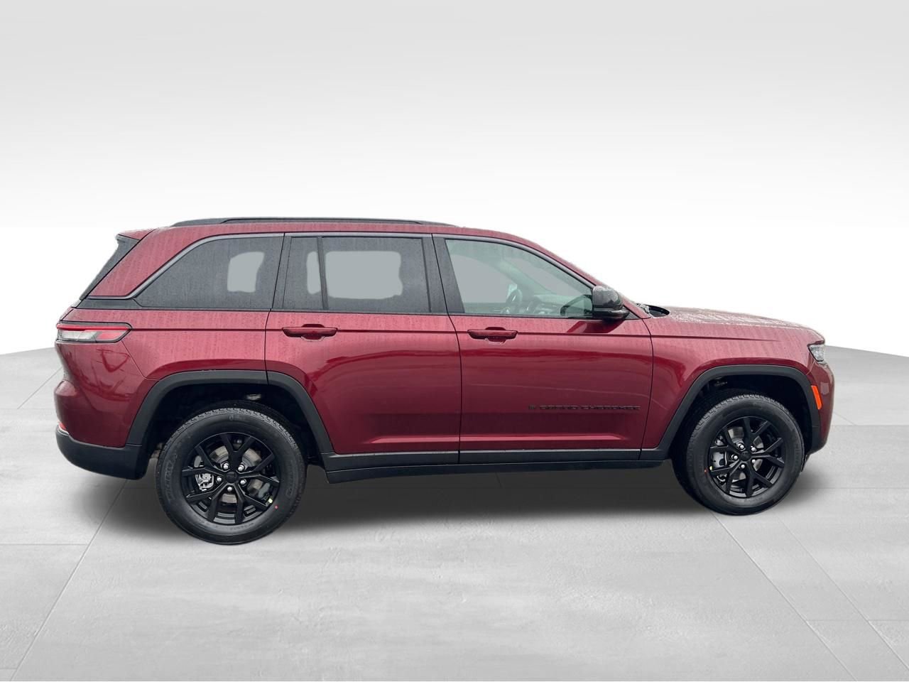 New 2026 Jeep Grand Cherokee Altitude image 6