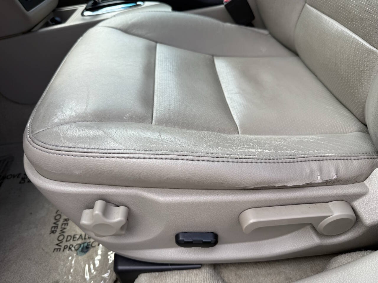 Used 2007 Ford Fusion SEL FWD image 12